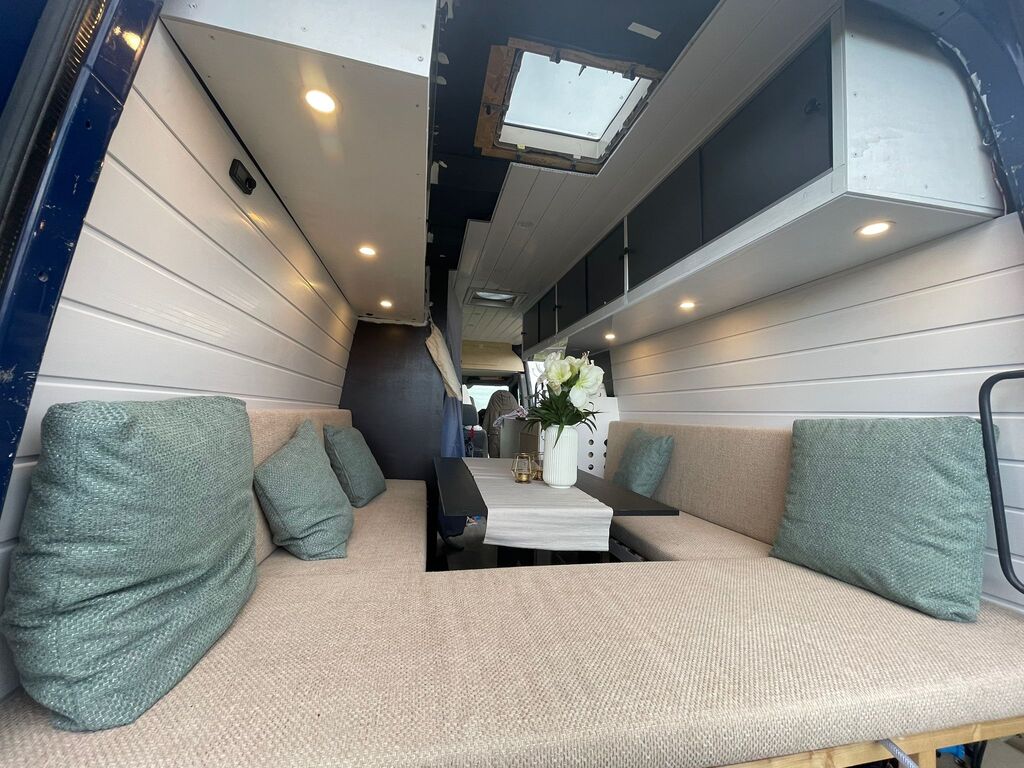 Caravan en camper stofferen